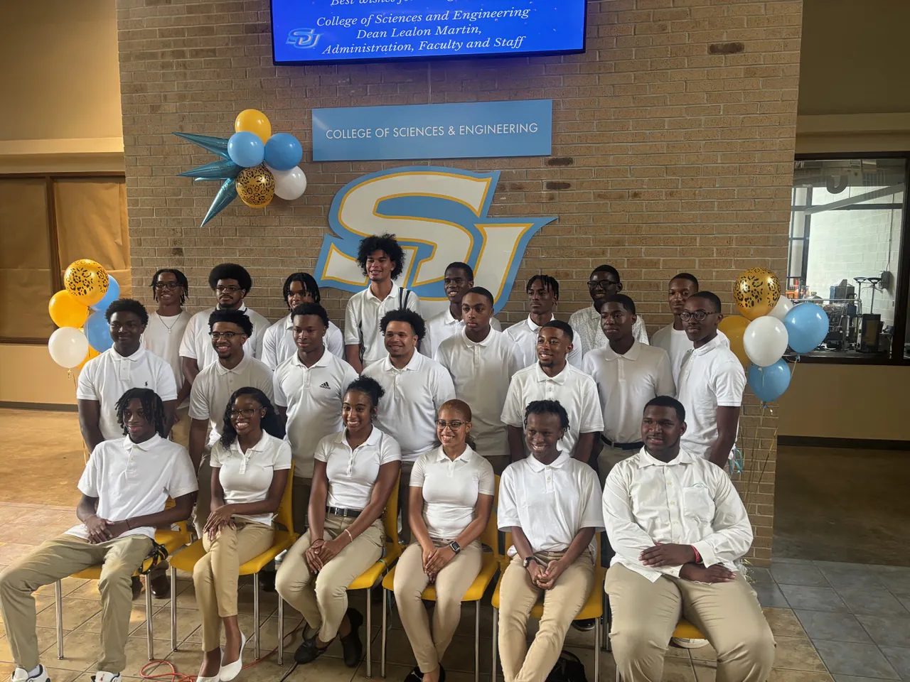 SEAS Scholars group photo
